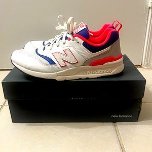 New Balance 997H White Pink Blue Grey Grade School/Big Kids Size 6